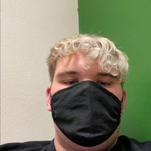 Meet your Posher, Cody